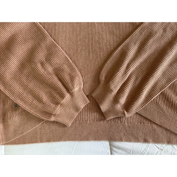 New Lululemon Reversible Crossover Sweater Size XL LW3IU5S Warm Beige $128 NWT - Picture 7 of 10